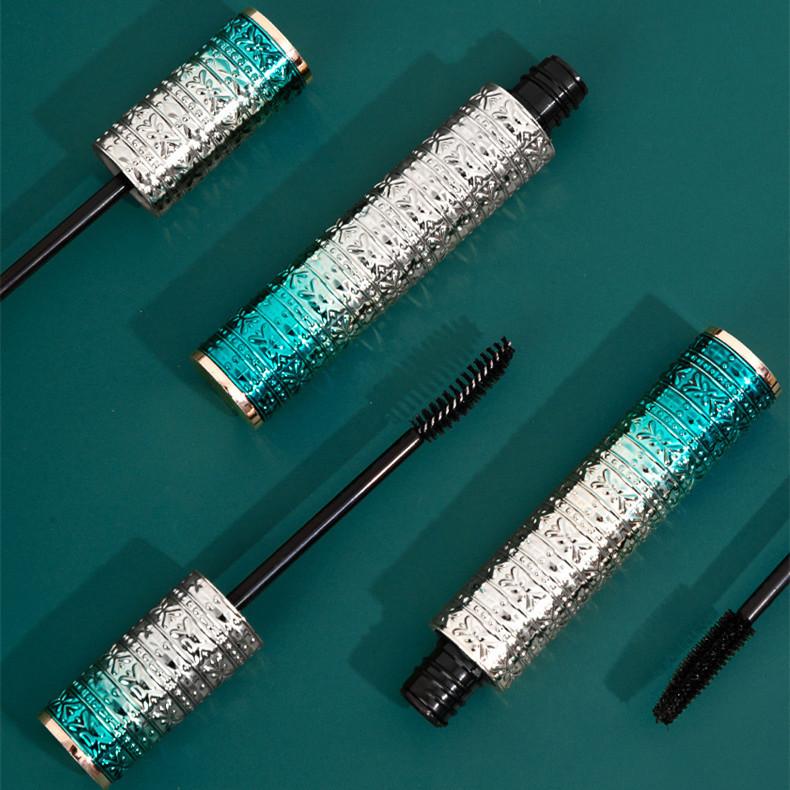 Pearl Jade Mascara